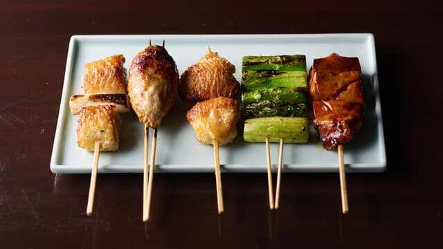 Toritanaka: Kappo-Gerichte und Yakitori vom Holzkohlegrill