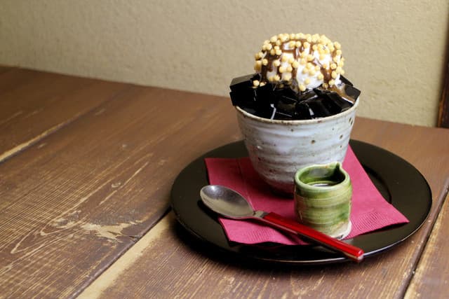 Cafe Karirenge: Handwerkliche Desserts in einer Kyoto-Machiya