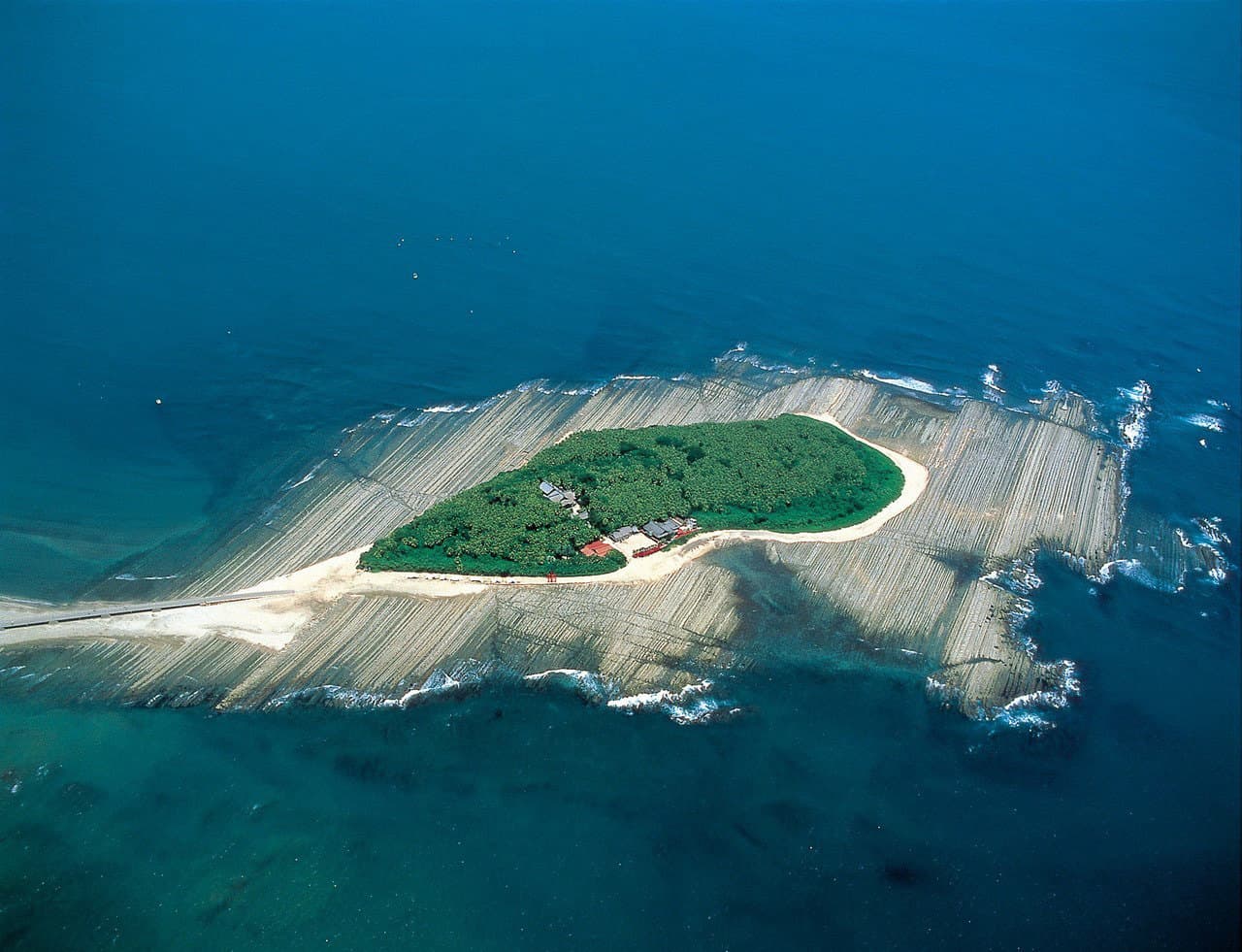 Aoshima