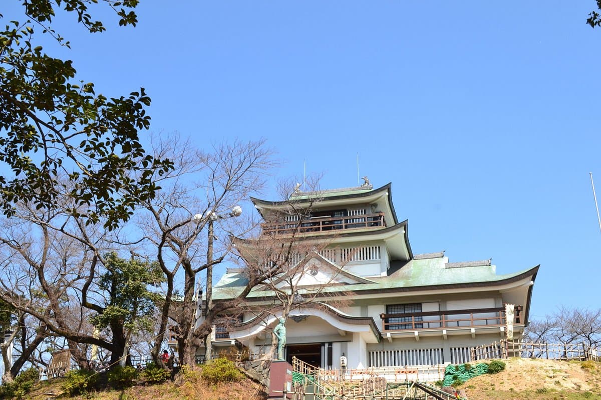 Berg Komaki
