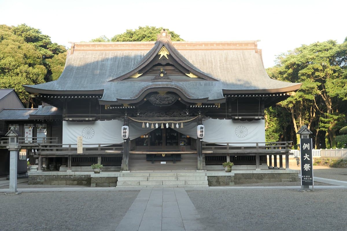 Sakatsura Isozaki Shrine cover image