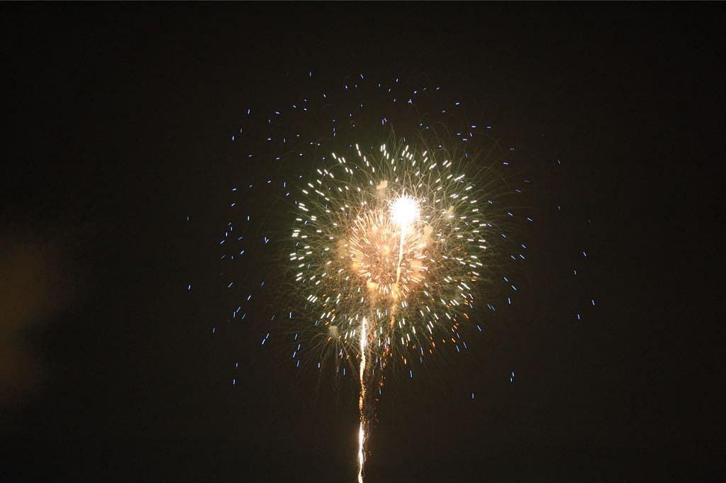 Yugawara Onsen Meeresfeuerwerk
