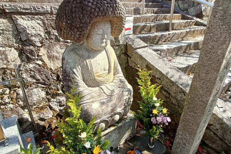 Gokōshiyui Amidabutsu (Afro-Buddha)