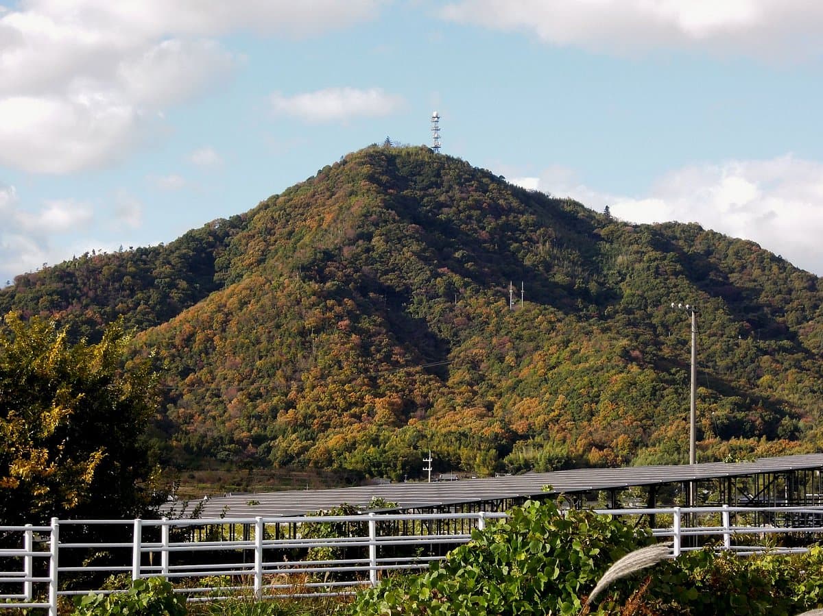 Berg Tsuneyama