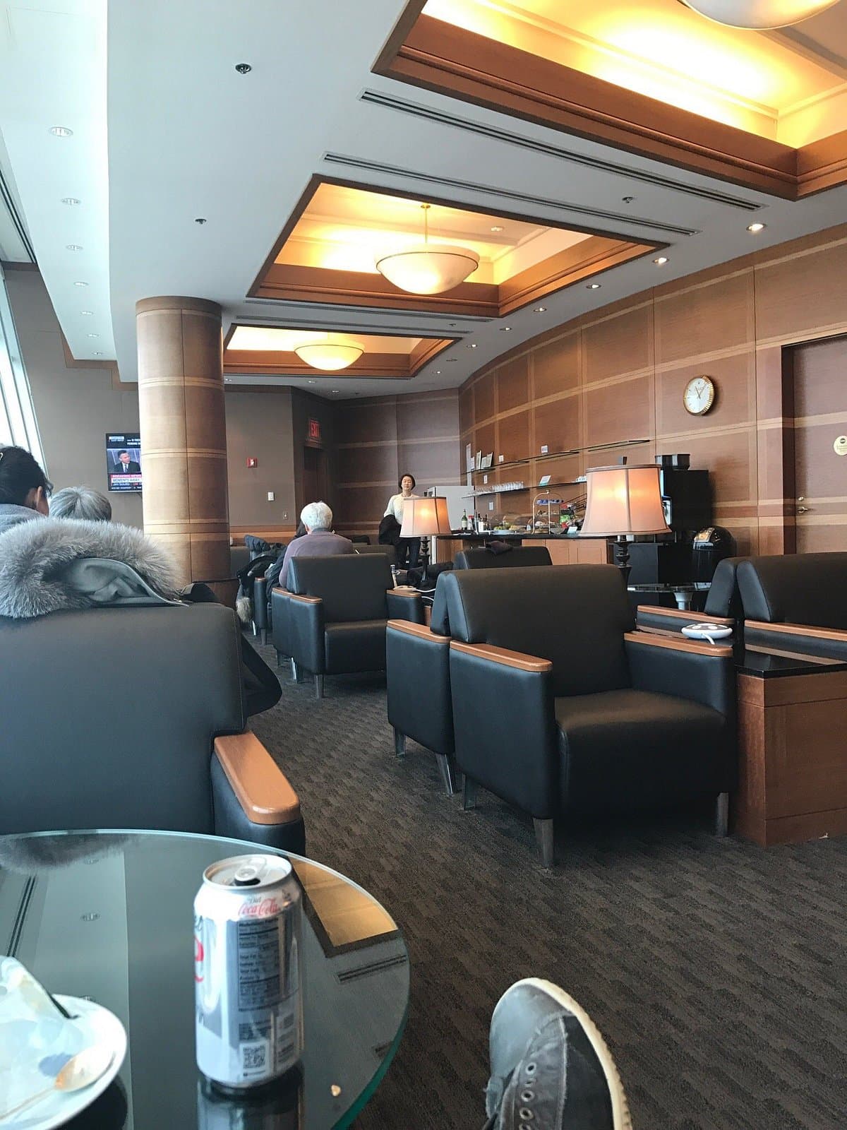 Korean Air Lounge cover image