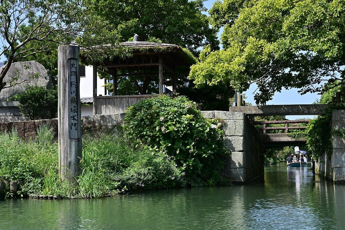 Wasserschlossgraben-Tor von Yanagawa